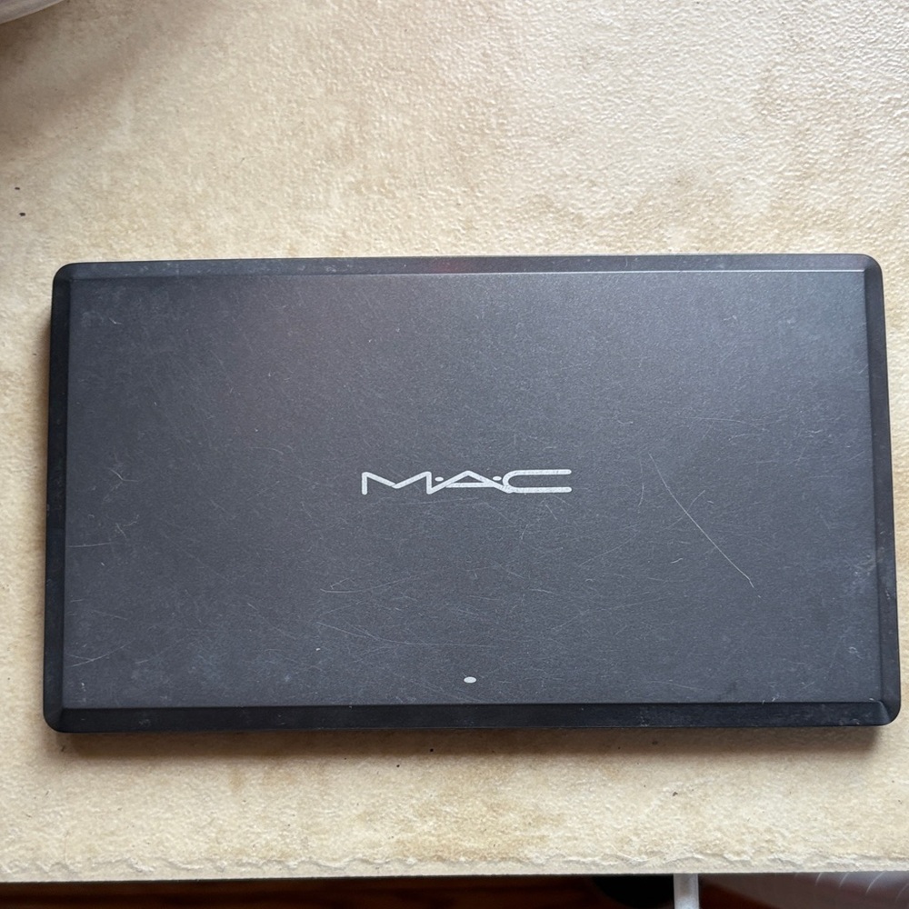 MAC Cosmetics Black Eyeshadow Palette
